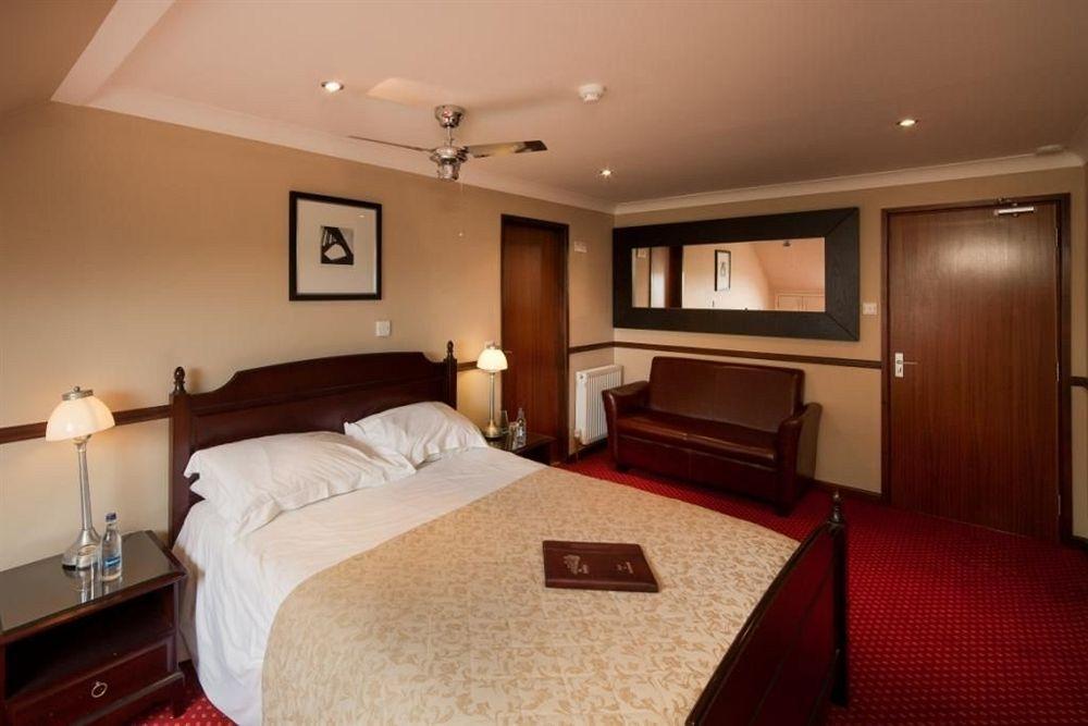Hollies Hotel Martock Екстер'єр фото